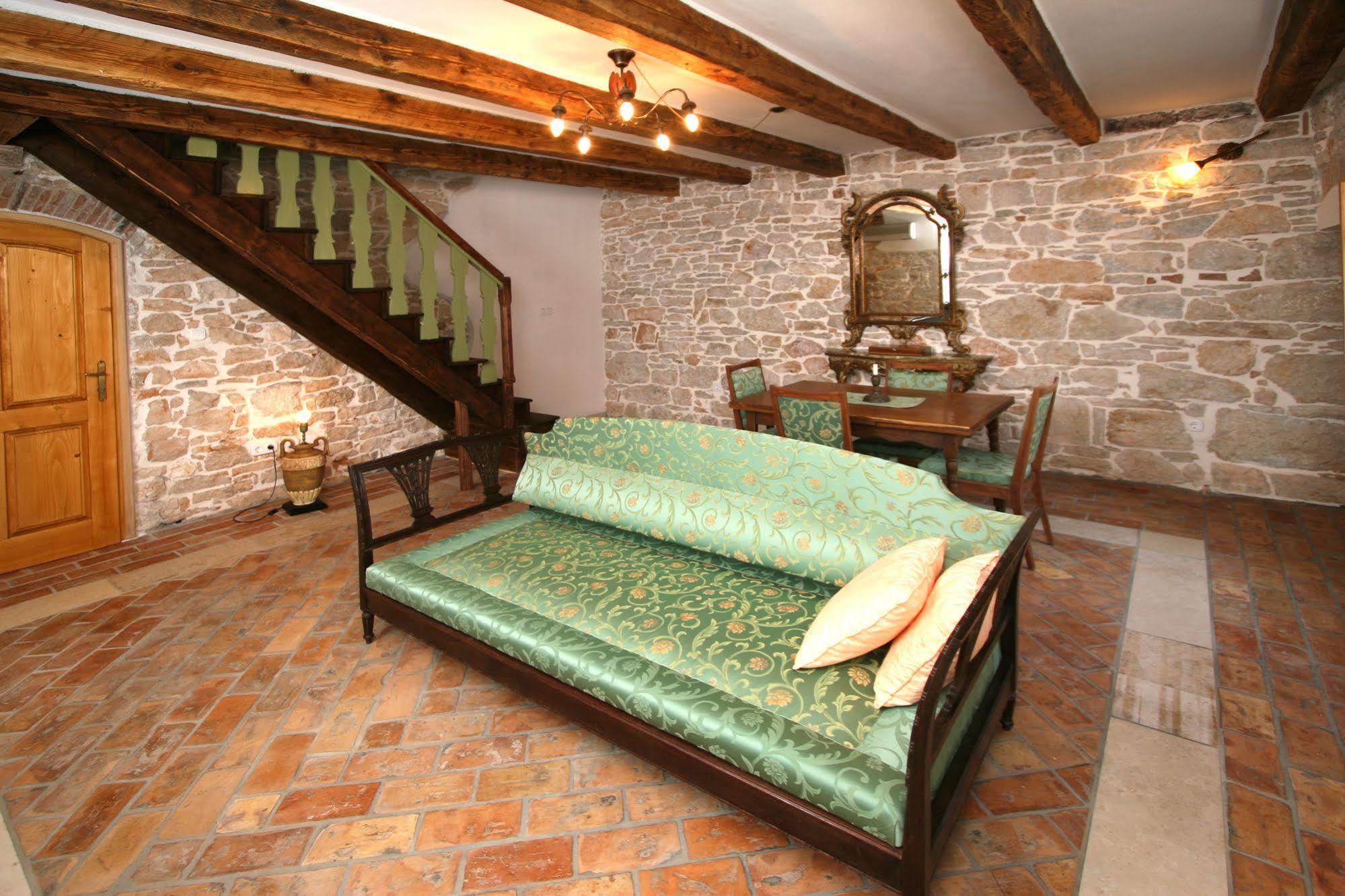 Kastel Kastelir Bed & Breakfast Eksteriør bilde