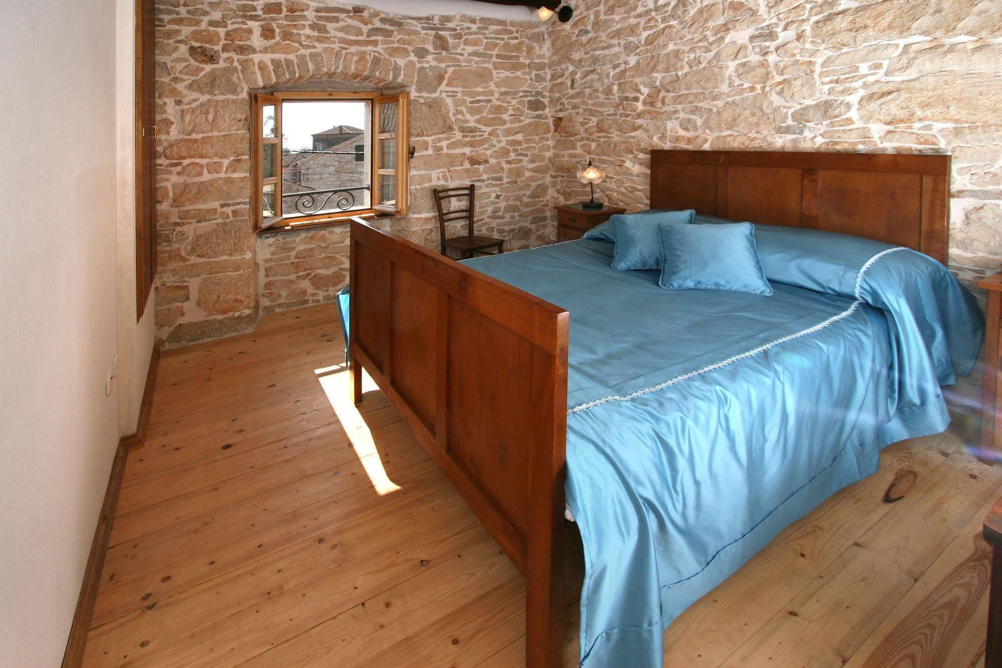 Kastel Kastelir Bed & Breakfast Eksteriør bilde